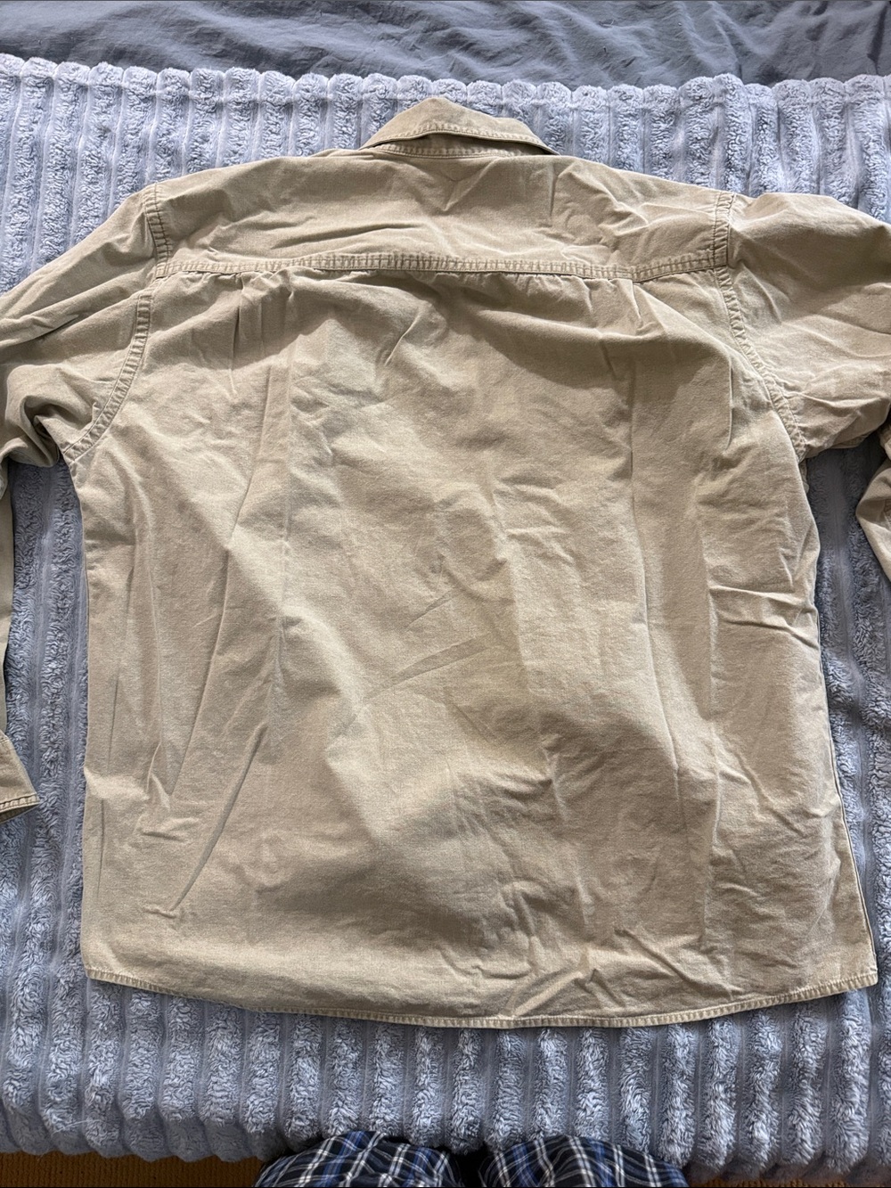 WindRiver Upcycled Casual Beige Button-Down Shirt with Patchwork Pockets - Picture 11 of 11